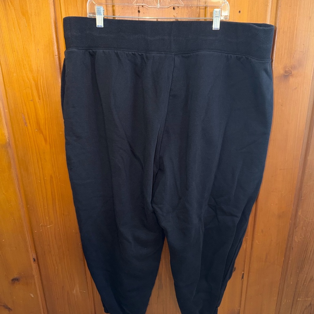 Nike black Joggers - Picture 2 of 3